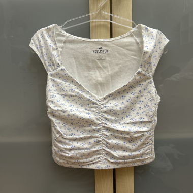 Hollister Floral Crop Top