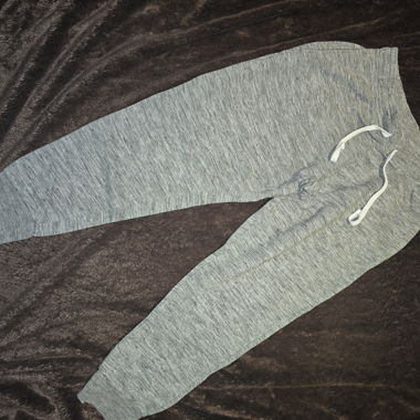 Graue Jogginghose THE BASICS Grösse L