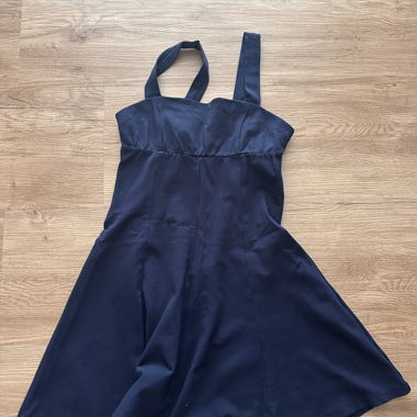 Robe bleu foncé