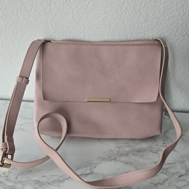 Sac bandoulière rose