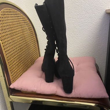 Lace-up boots new