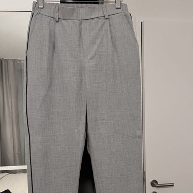 Casual chic trousers 