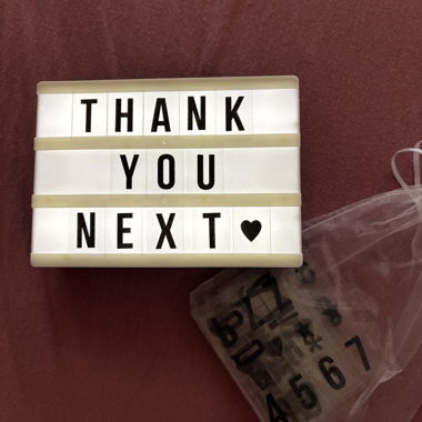 Insegna luminosa LED con lettere