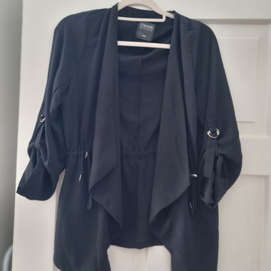 Schwarze, leichte Damenjacke Gr. L