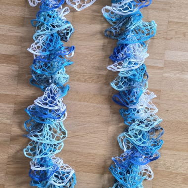 Collana a rete blu