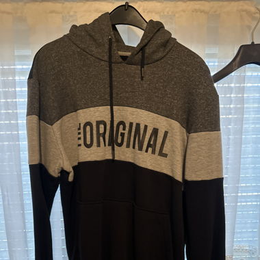 No nam hoodie