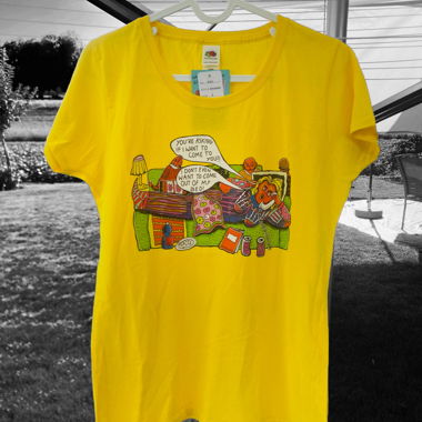 T-shirt illustrata «Bed»