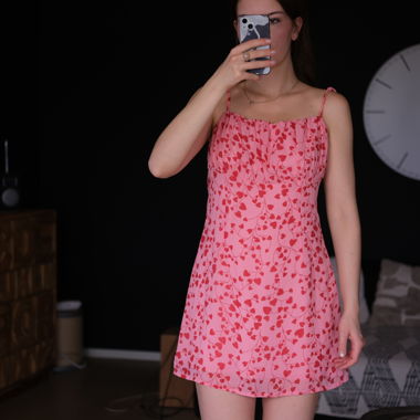 Rosa Sommerkleid mit Herzmuster, Grösse 40