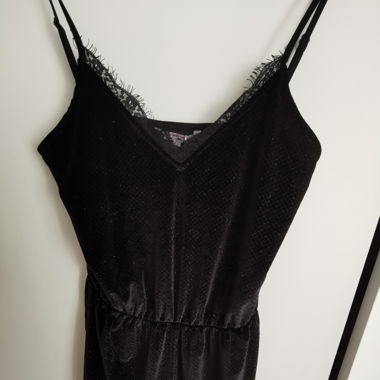 Playsuit mit Spitze 