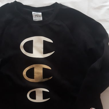 Champion sweater size S