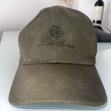 CAPPELLINO LORO PIANA