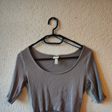 Crop top manche mi-longue