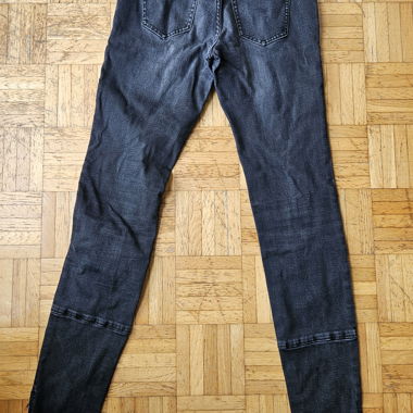 Schwarze Slim-Jeans