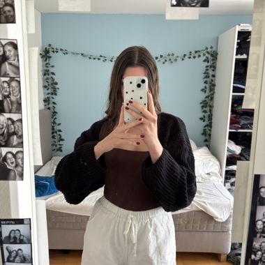 Cardigan en tricot noir