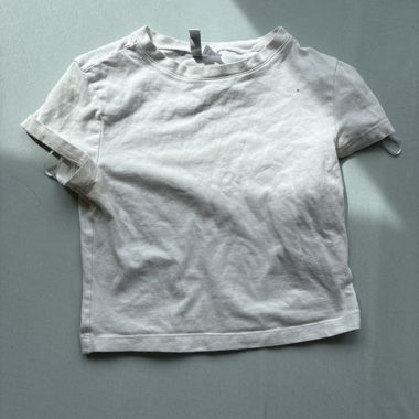 Top court T-shirt blanc