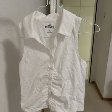 White (vest) blouse with buttons