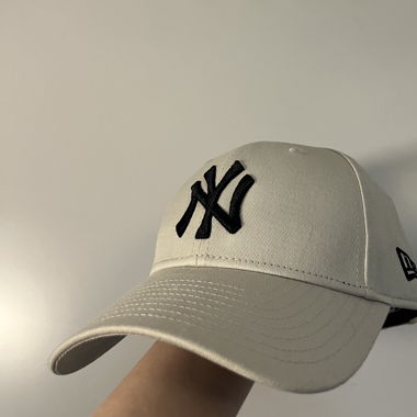 NEW ERA CAP BEIGE