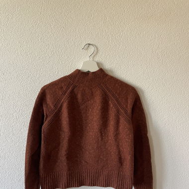 High neck Pullover
