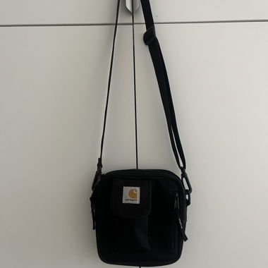 Carhartt WIP Shoulder Bag “Essentials”