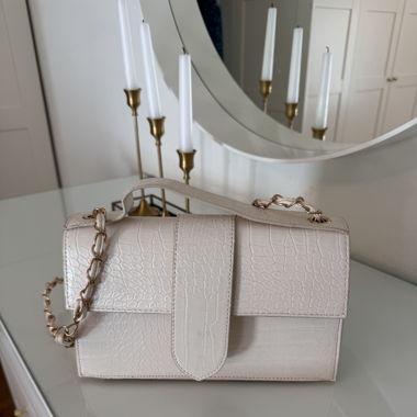 Tasche neu