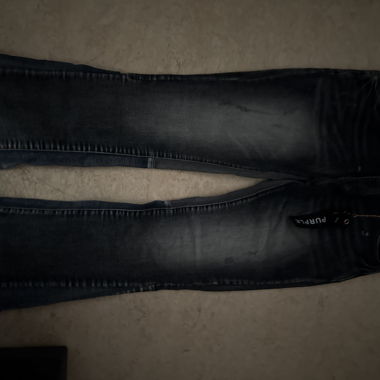 Purple-flared jeans