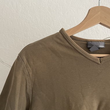 H&M Green-Brown T-Shirt