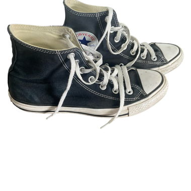 black converse 