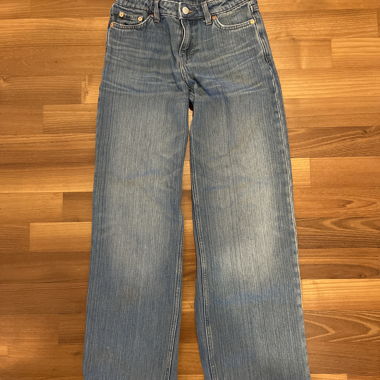 Weekday-Jeans