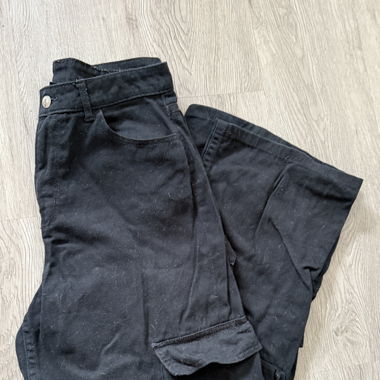 Black cargo jeans