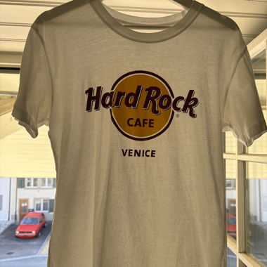 T-shirt Hard Rock