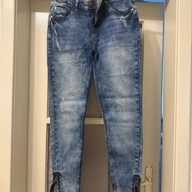 Hellblauer Slim-Jeans