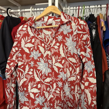 Rotes Cachet Blumenkleid L/XL