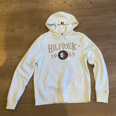 White Tommy Hilfiger Hoodie