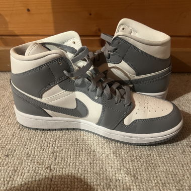 Air Jordan