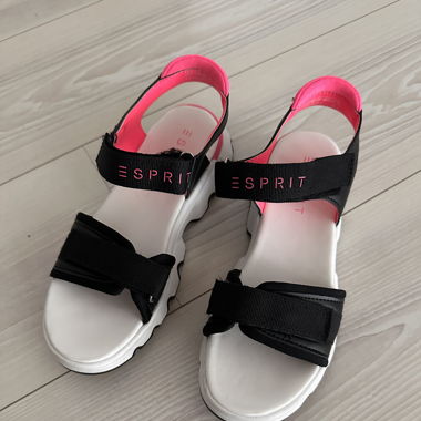 Sandalen Esprit