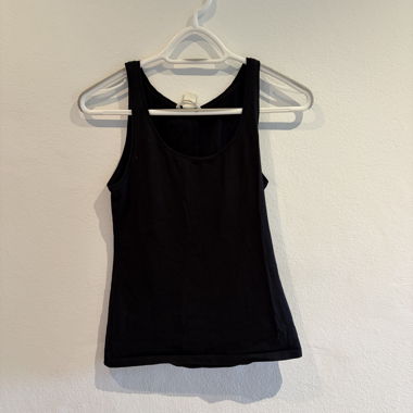 Schwarzes Basic-Hemdchen von H&M