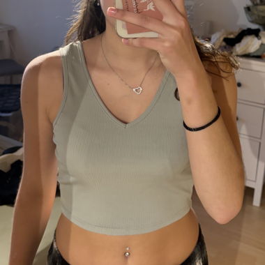 SHEIN Ribbed Crop Top