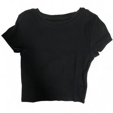 black crop top