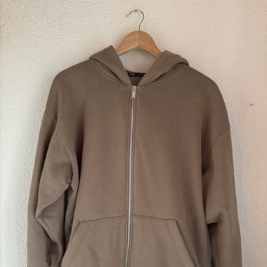 Oversized Zip up