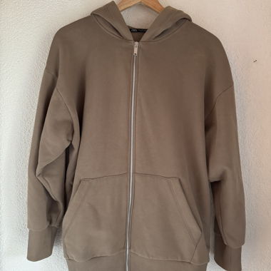 Oversized Zip up