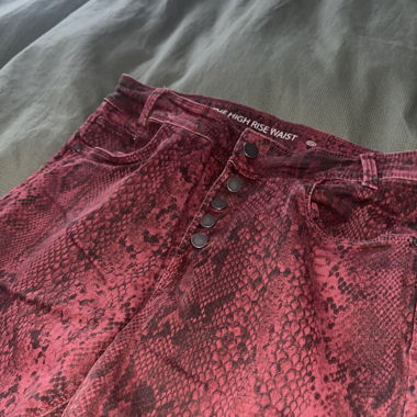 Jeans stampa pitone