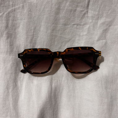 Leopard sunglasses