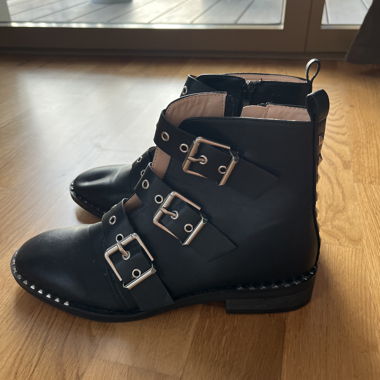 Boots