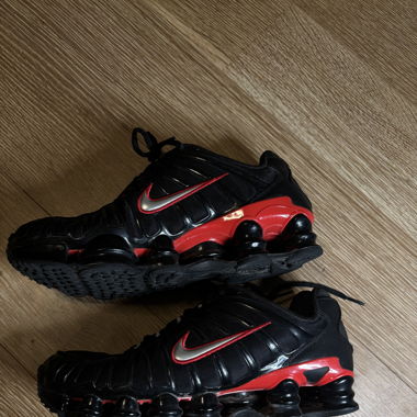 Nike Shox