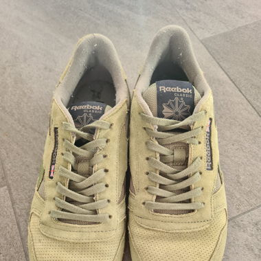 Reebok Sneakers