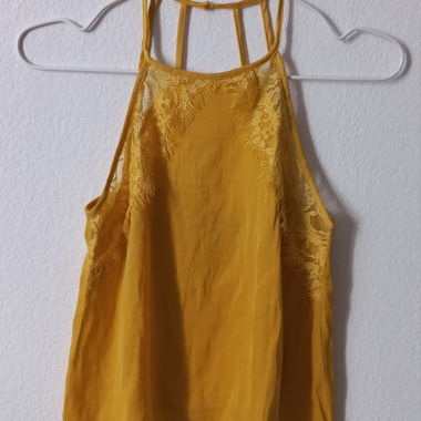 Gold/gelbes Top