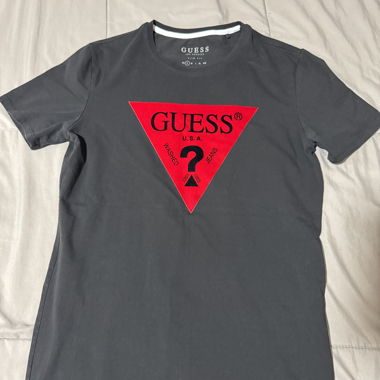 T-Shirt GUESS noir
