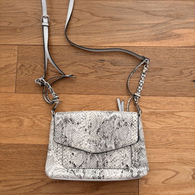 Borsa a tracolla Gabor con motivo serpente