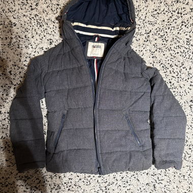 Hilfiger Jungen Steppjacke mit Kapuze