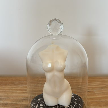 Cloche decorative bougie corps feminin